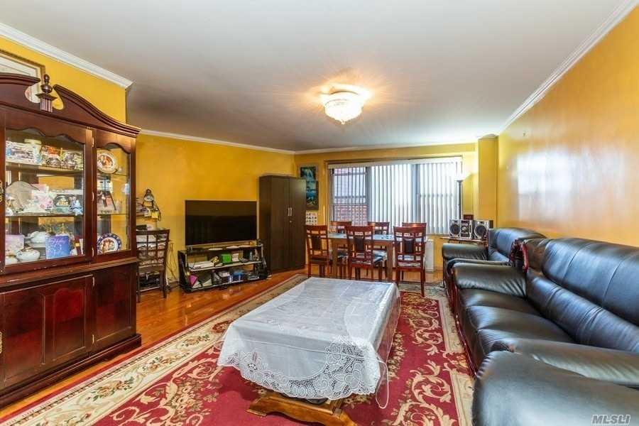 85-15 Main St Briarwood Briarwood NY 11435