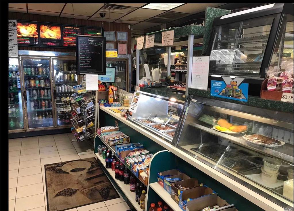 1 W Village Green Hicksville Hicksville NY 11801