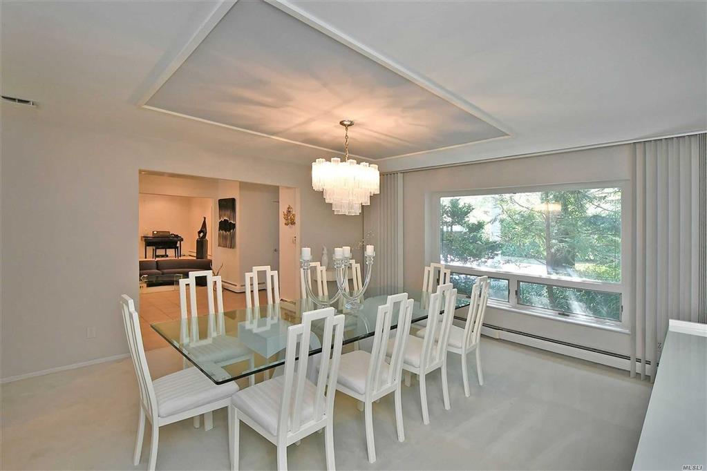 52 Fox Ln Dix Hills Dix Hills NY 11746