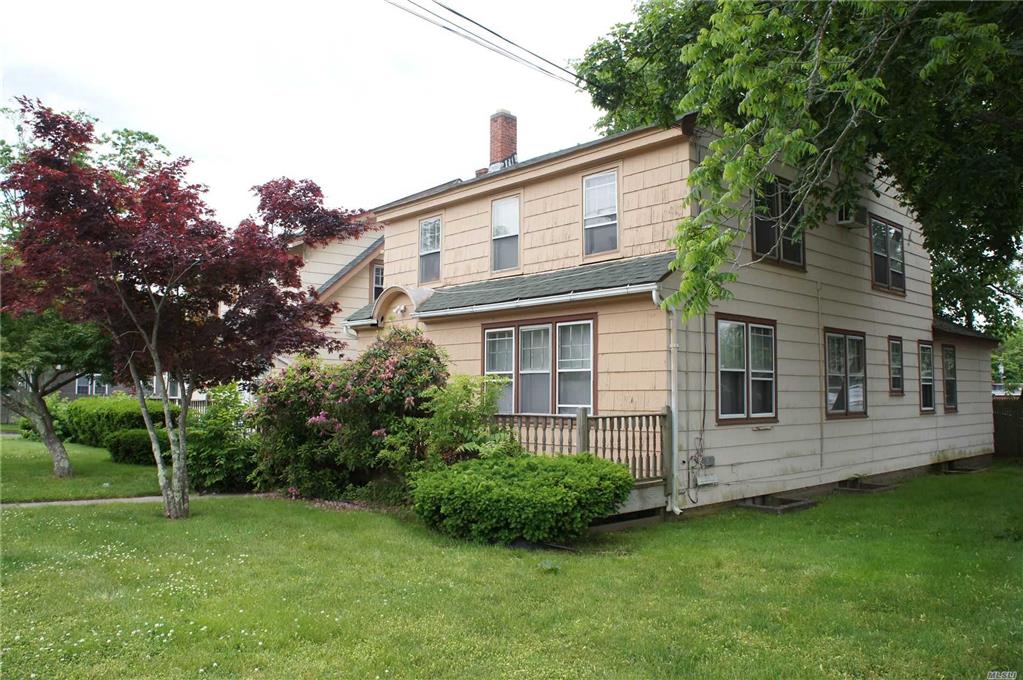 2 & 4 Union Ave Center Moriches Center Moriches NY 11934