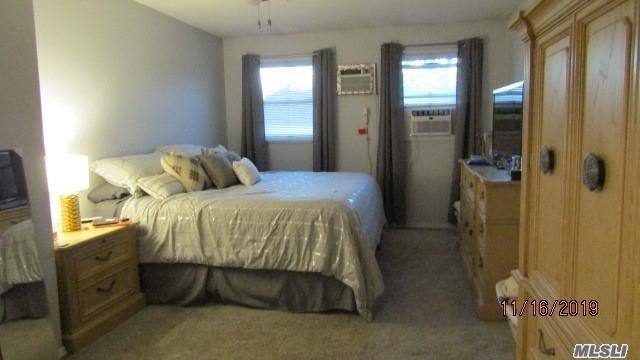 1430 Lombardy Blvd Bay Shore Bay Shore NY 11706