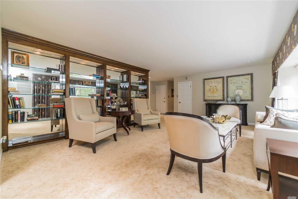 450 Annandale Dr Oyster Bay Cove Oyster Bay Cove NY 11791