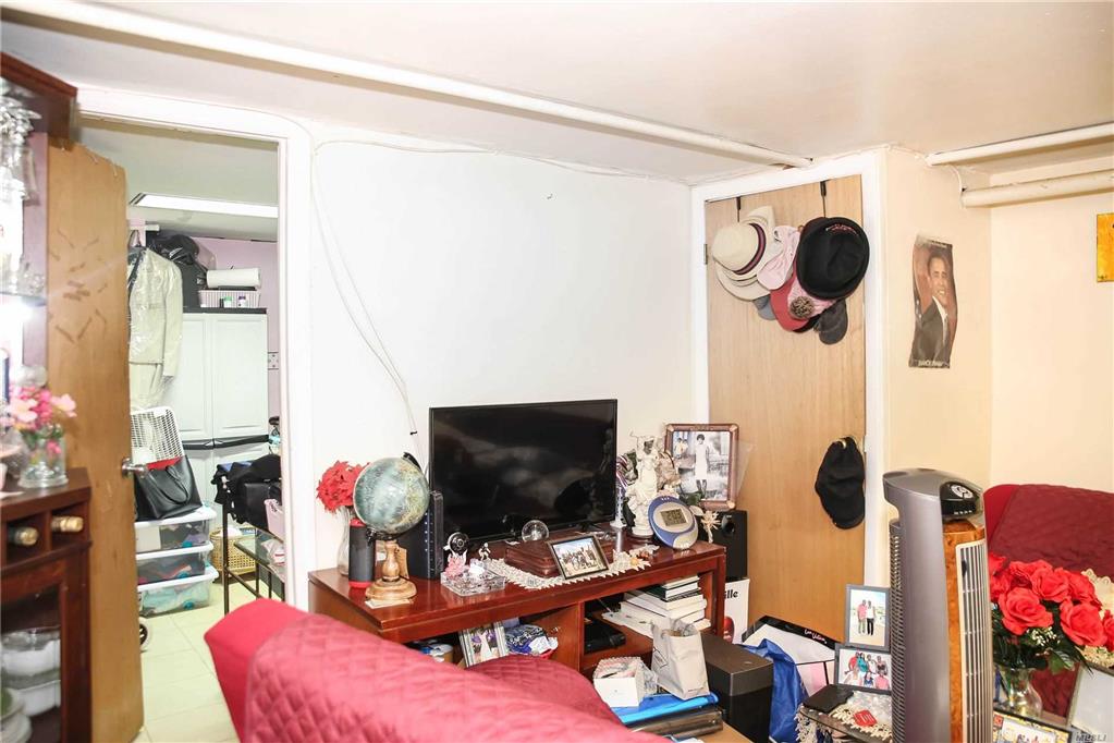 135-07 118th St S. Ozone Park NY 11420