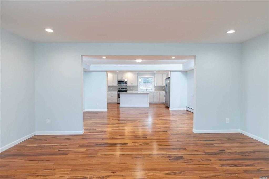 57 Sheryl Crescent Smithtown Smithtown NY 11787