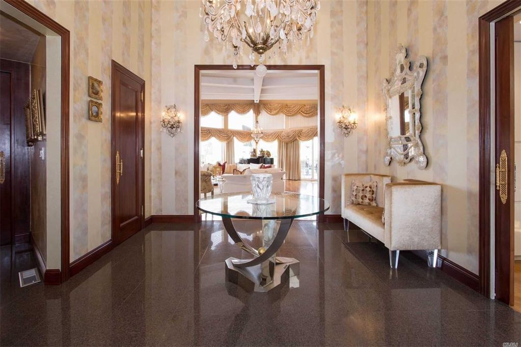 209 Seawane Pl Hewlett Harbor Hewlett Harbor NY 11557