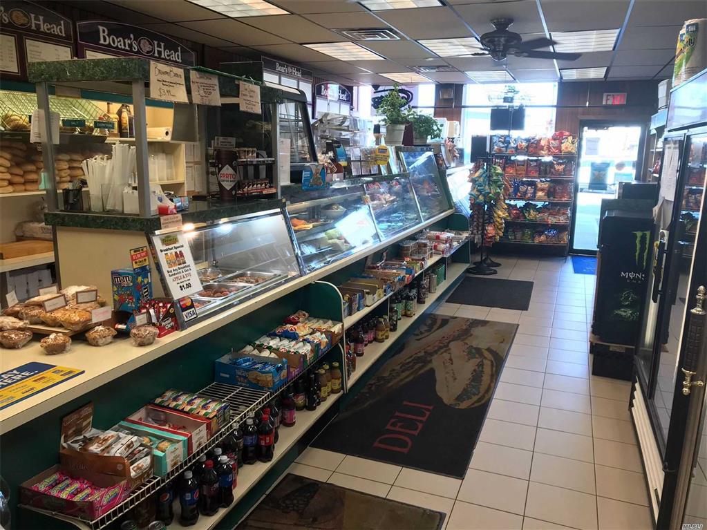 1 W Village Green Hicksville Hicksville NY 11801