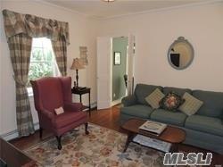 3388 Stratford Rd Wantagh Wantagh NY 11793