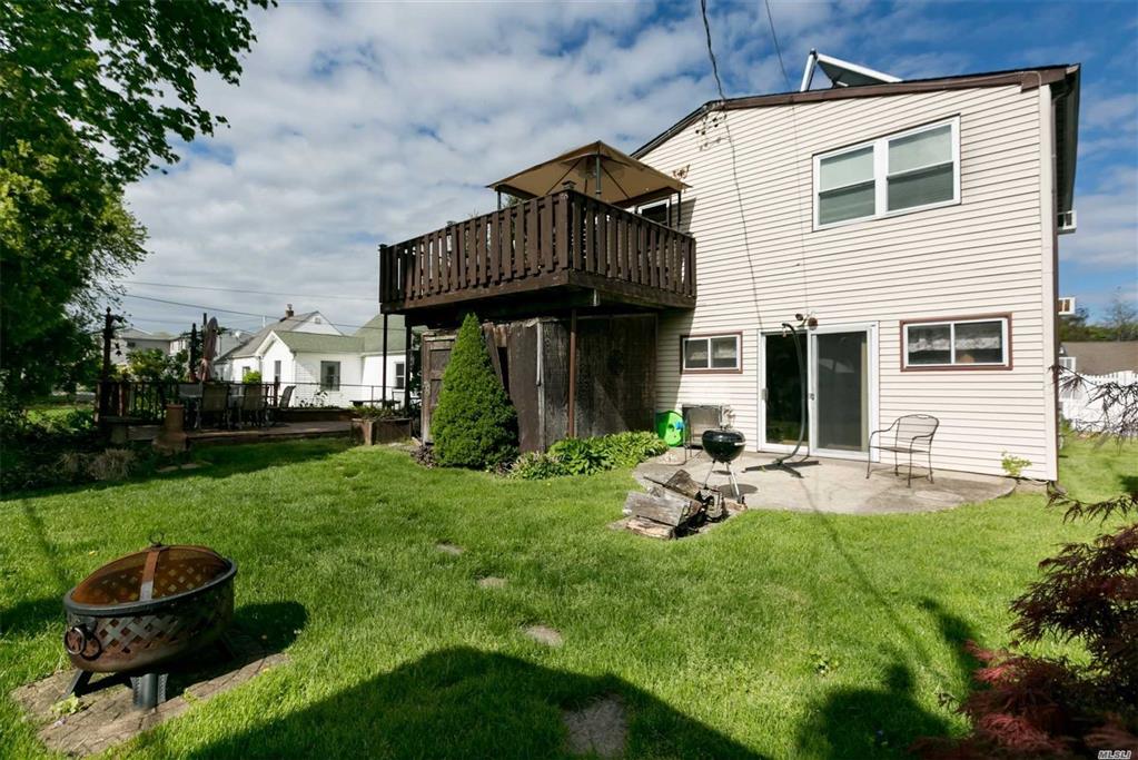 50 Anvil Ln Levittown Levittown NY 11756
