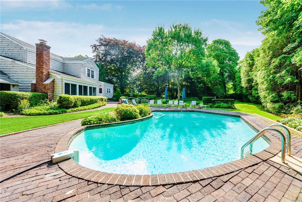 213 Albon Rd Hewlett Harbor Hewlett Harbor NY 11557