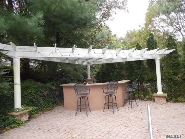 16 Homecoming Pl E. Setauket E. Setauket NY 11733