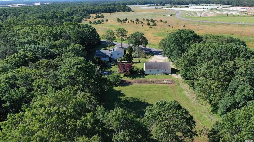 5284 Route 25A Calverton Calverton NY 11933