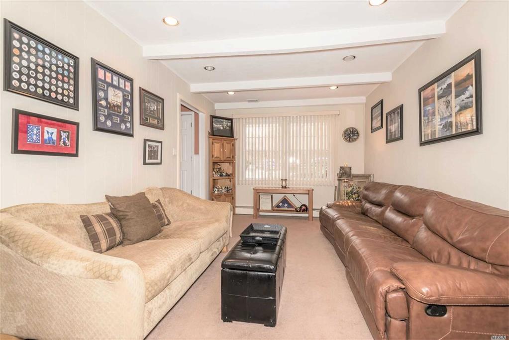 5 Potter Ct Smithtown Smithtown NY 11787