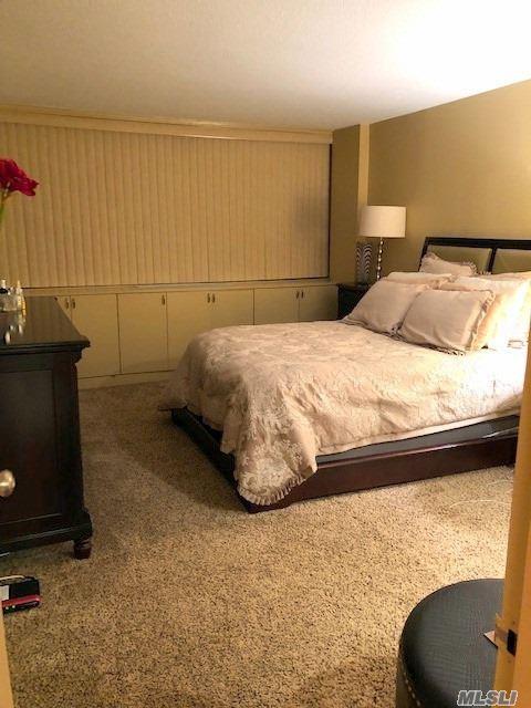 1 Bay Club Dr Bayside Bayside NY 11360