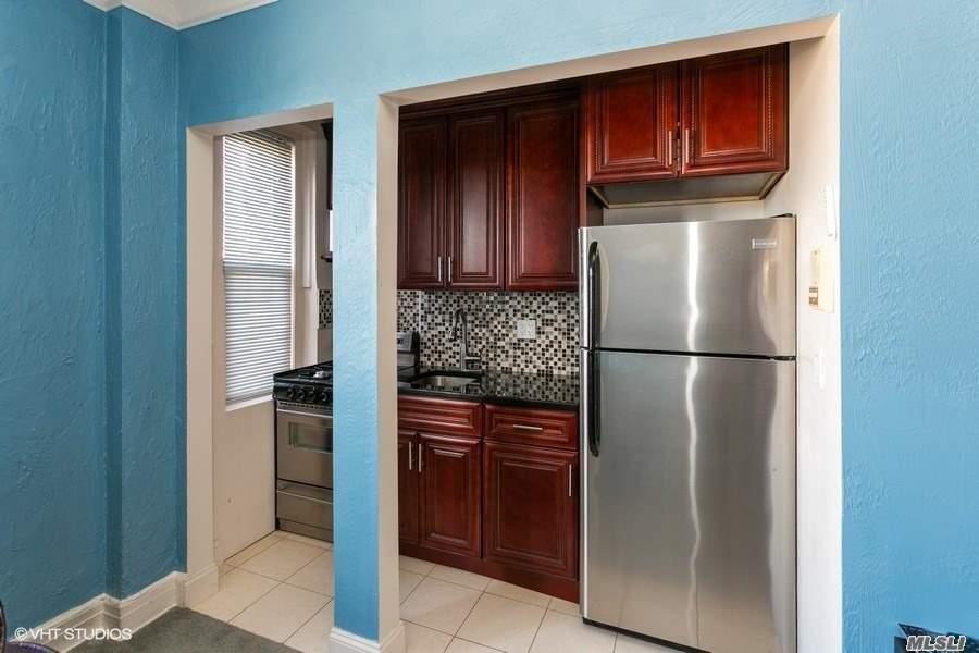 141 Woodmere Blvd Woodmere Woodmere NY 11598