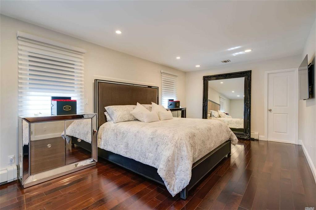 29 Narcissus Dr Syosset Syosset NY 11791