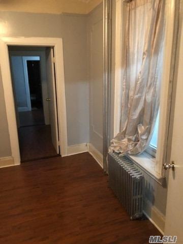 6424 Madison St Glendale Glendale NY 11385
